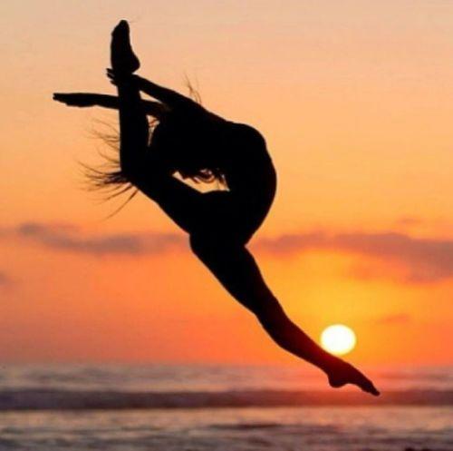 Hanstand Sunset Google Logo - gymnastics sunset - Google Search | Gymnastics