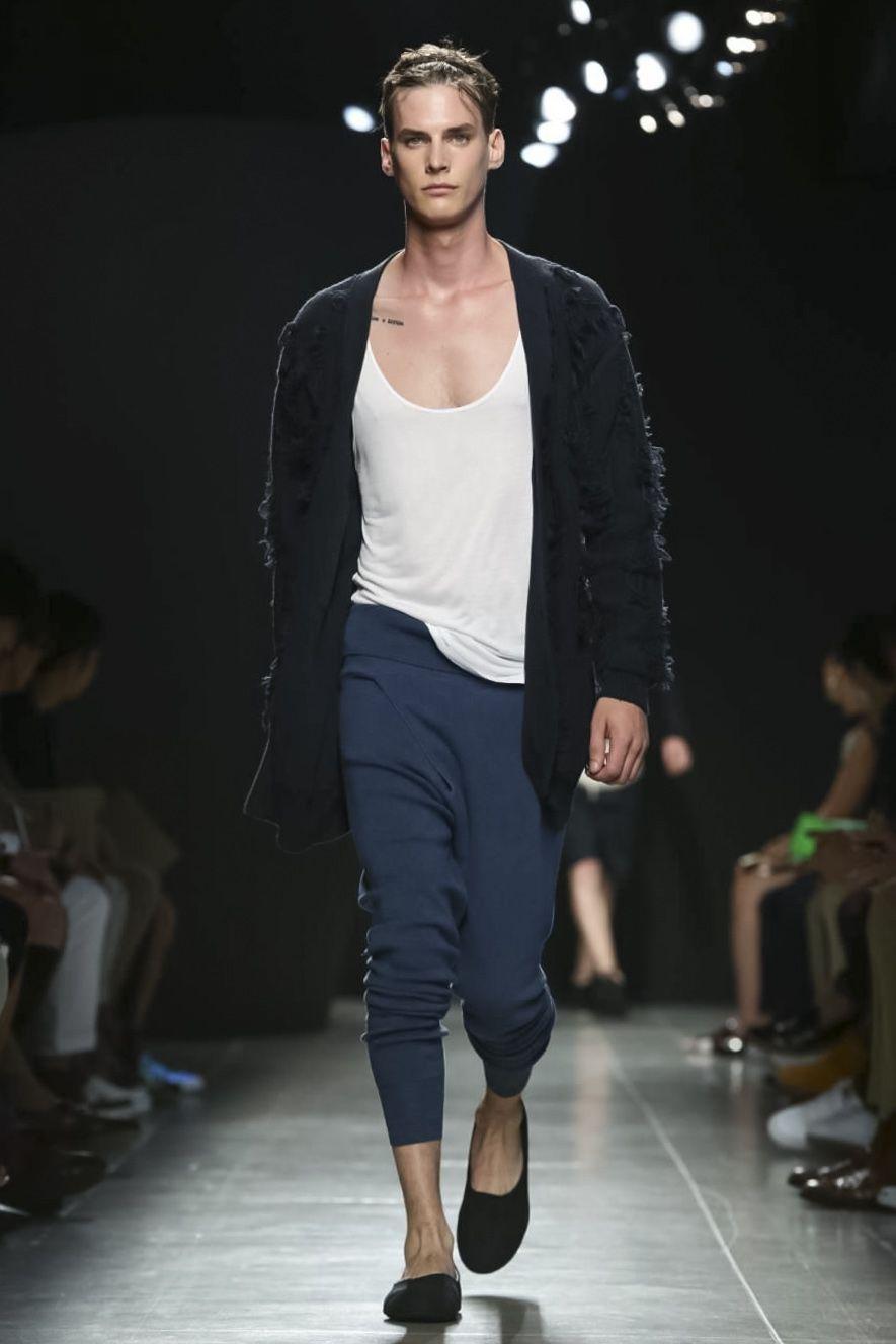 Bottega Veneta Man Logo - Tomas Maier's Beachcomber Blues for Bottega Veneta