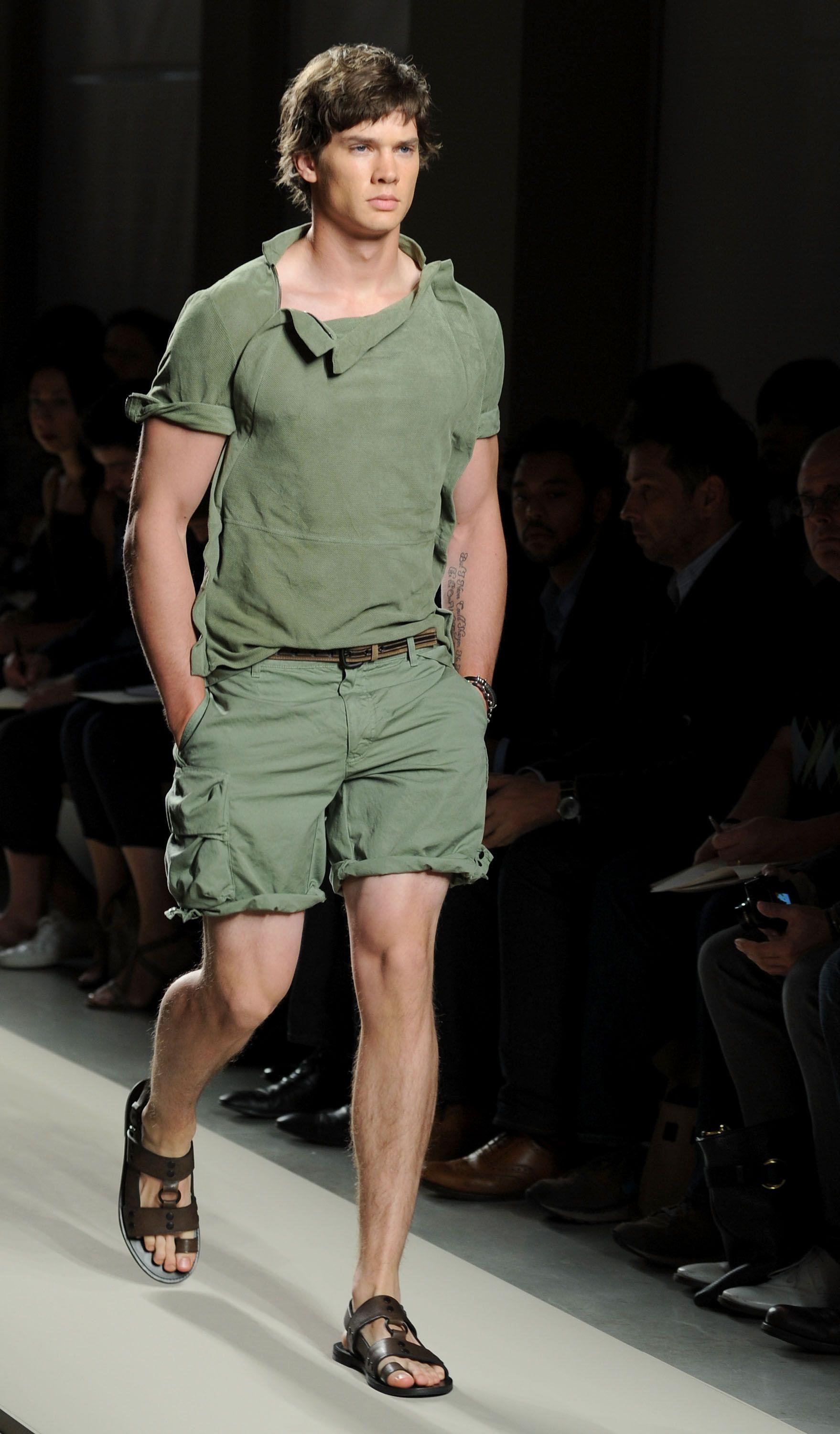 Bottega Veneta Man Logo - bgh: Bottega Veneta Men's Spring 2011 T-Shirts