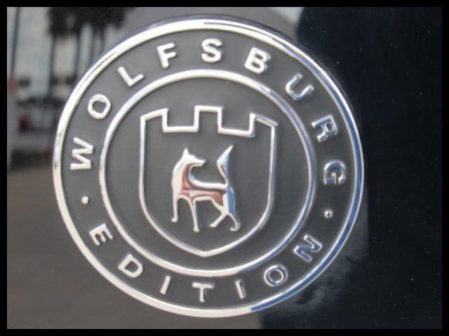Wolfsburg Edition Logo - Volkswagen Touareg Wolfsburg Edition TX area