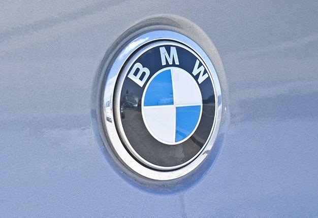 South Korea Car Logo - South Korea police raid BMW office over engine fires