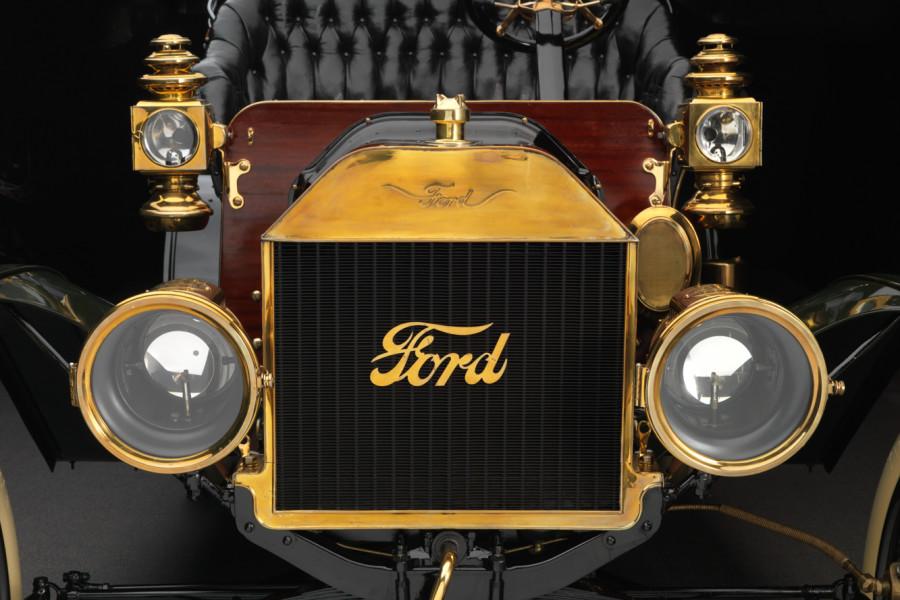Model T Ford Logo - The Revs Institute | 1909 Ford Model T Touring