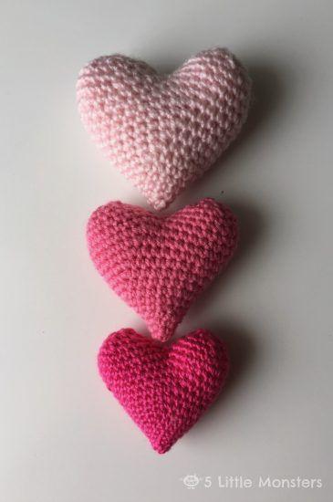 Three String of Hearts Logo - 15 Heart Shaped Yarn Projects to Create | Make and Takes