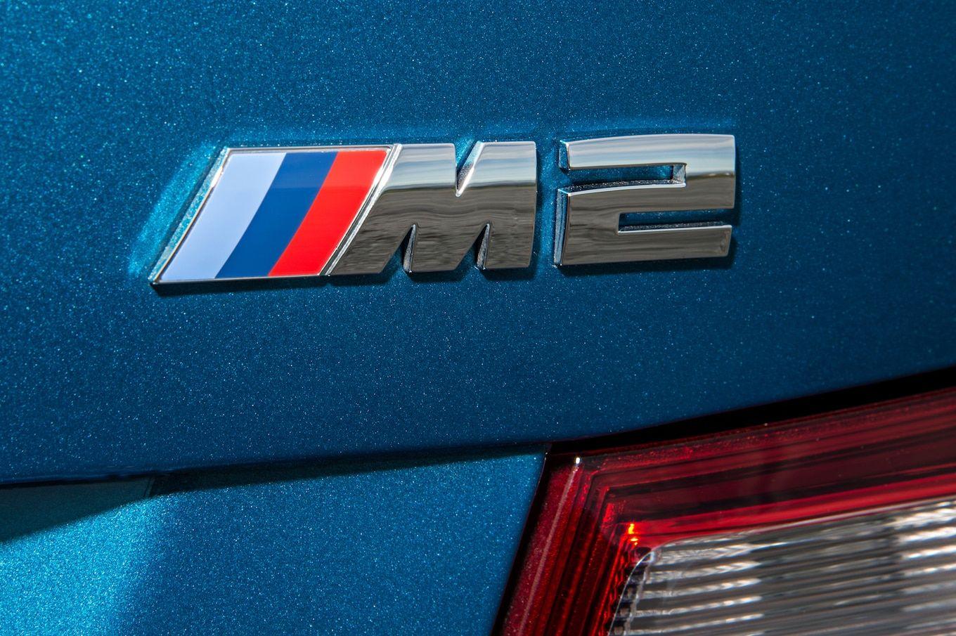 BMW M2 Logo - BMW M2 Coupe rear badge
