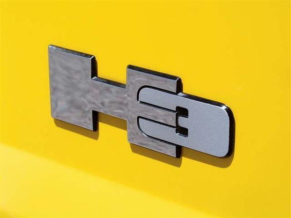 Hummer H3 Logo - 129 0509 02 z+2006 hummer h3+logo