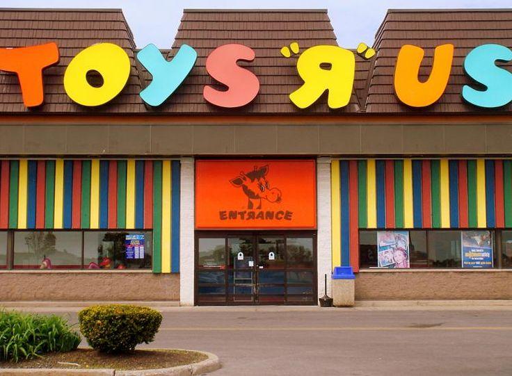 Old Toys R Us Logo - The magic of Toys R Us is alive and well