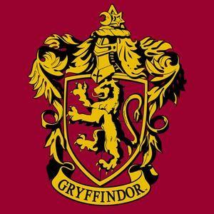 Harry Potter Gryffindor Logo - Gryffindor Crest Adult Red T-Shirt – Harry Potter Shop