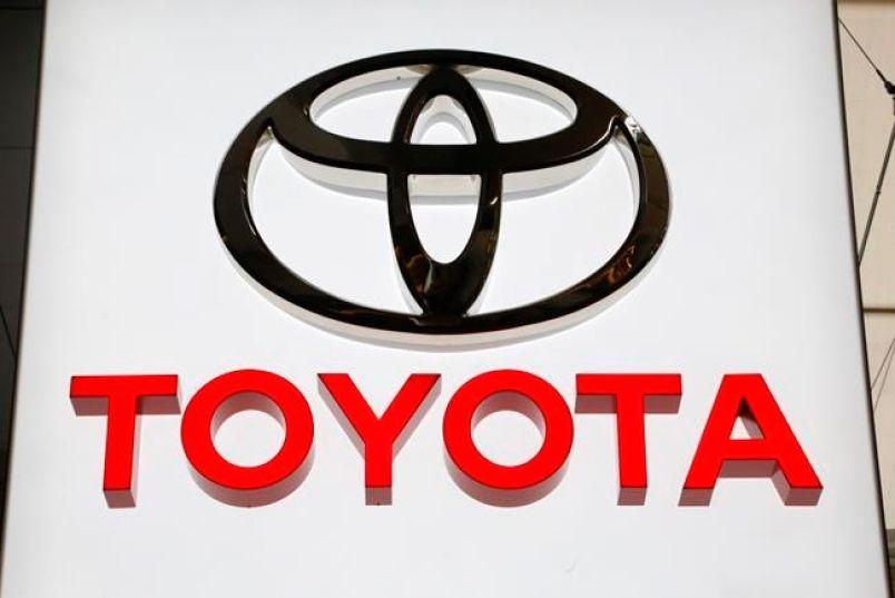 One Toyota Logo - Toyota recalls over 1M vehicles to fix air bag problem