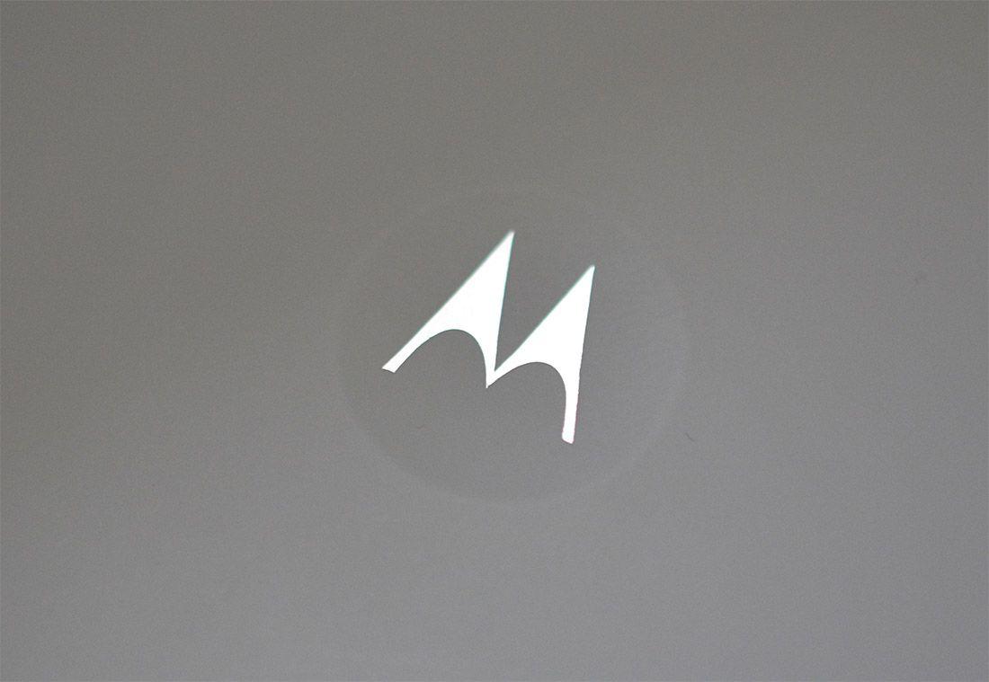 First Motorola Logo - motorola logo moto