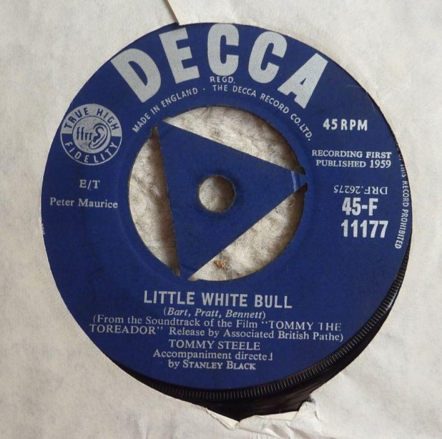 Blue and White Bull Logo - Tommy Steele Little White Bull 7 Inch. Buy from Vinylnet