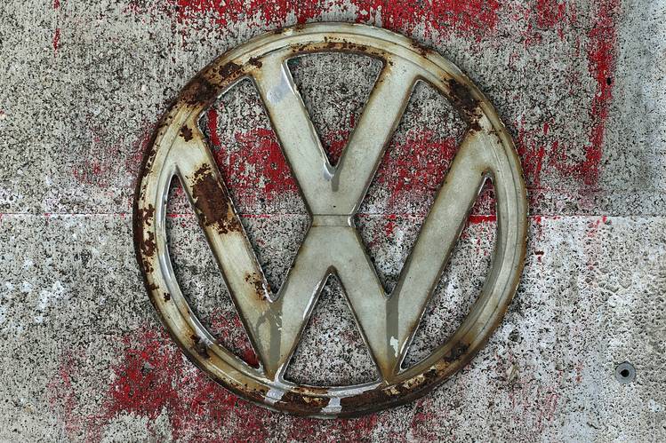 German VW Logo - Volkswagen Cars in Europe Affected by Tainted Software - WSJ