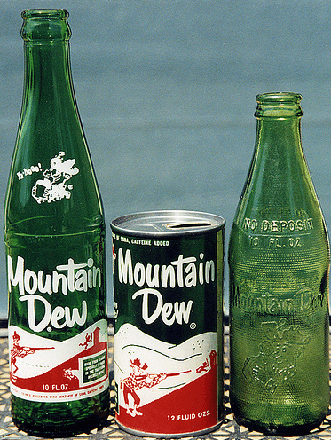 Old Mountain Dew Logo - Old Mountain Dew packaging design | I really do love the Dew ...