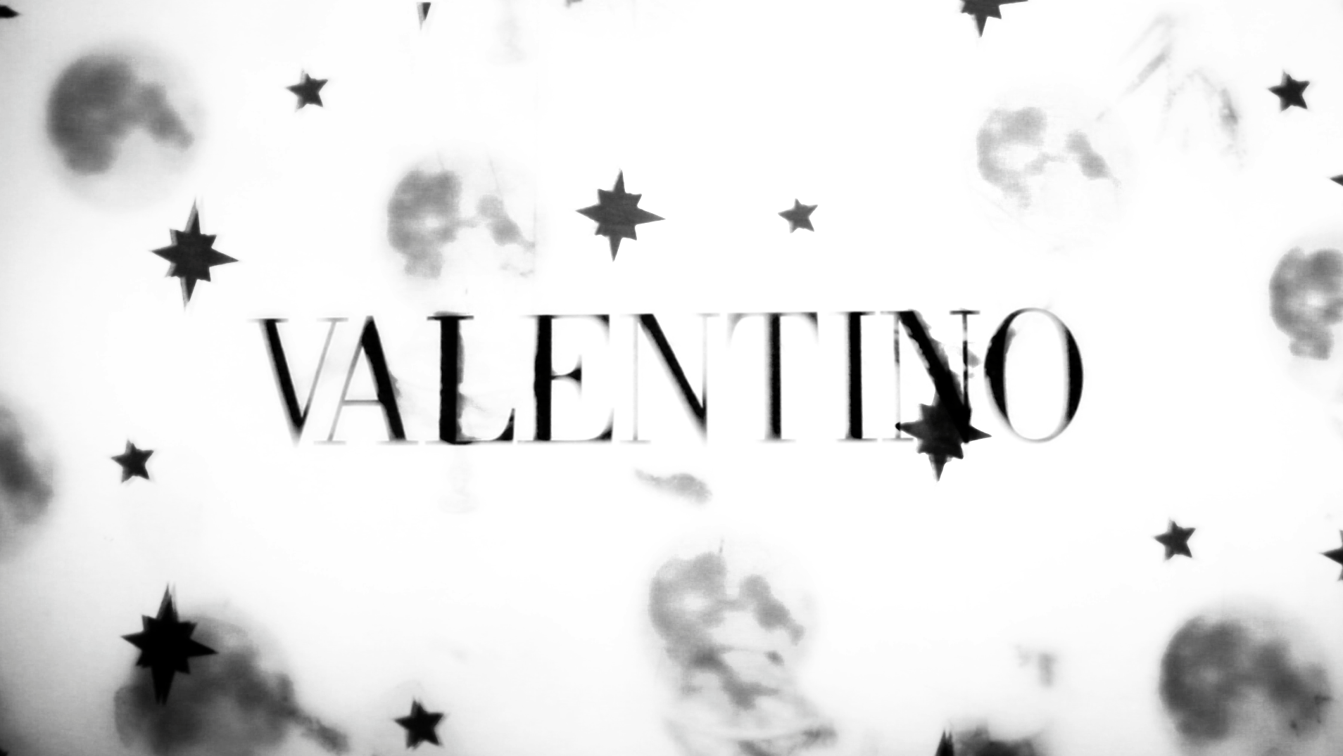 Valentino Logo - Valentino Logo Sea - Graphis