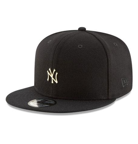 Gold NY Logo - New Era NY Yankees Mini Metal Gold Logo 9Fifty Snapback Cap | Da ...