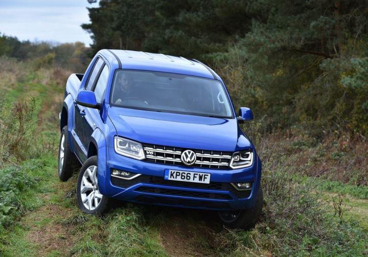 Volkswagen Wolf Logo - Volkswagen Amarok : A wolf by any other name | Leasing Options