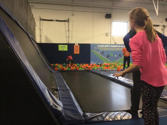 Epic Air Logo - Foam pit - Picture of Epic Air Trampoline Park, South Elgin ...