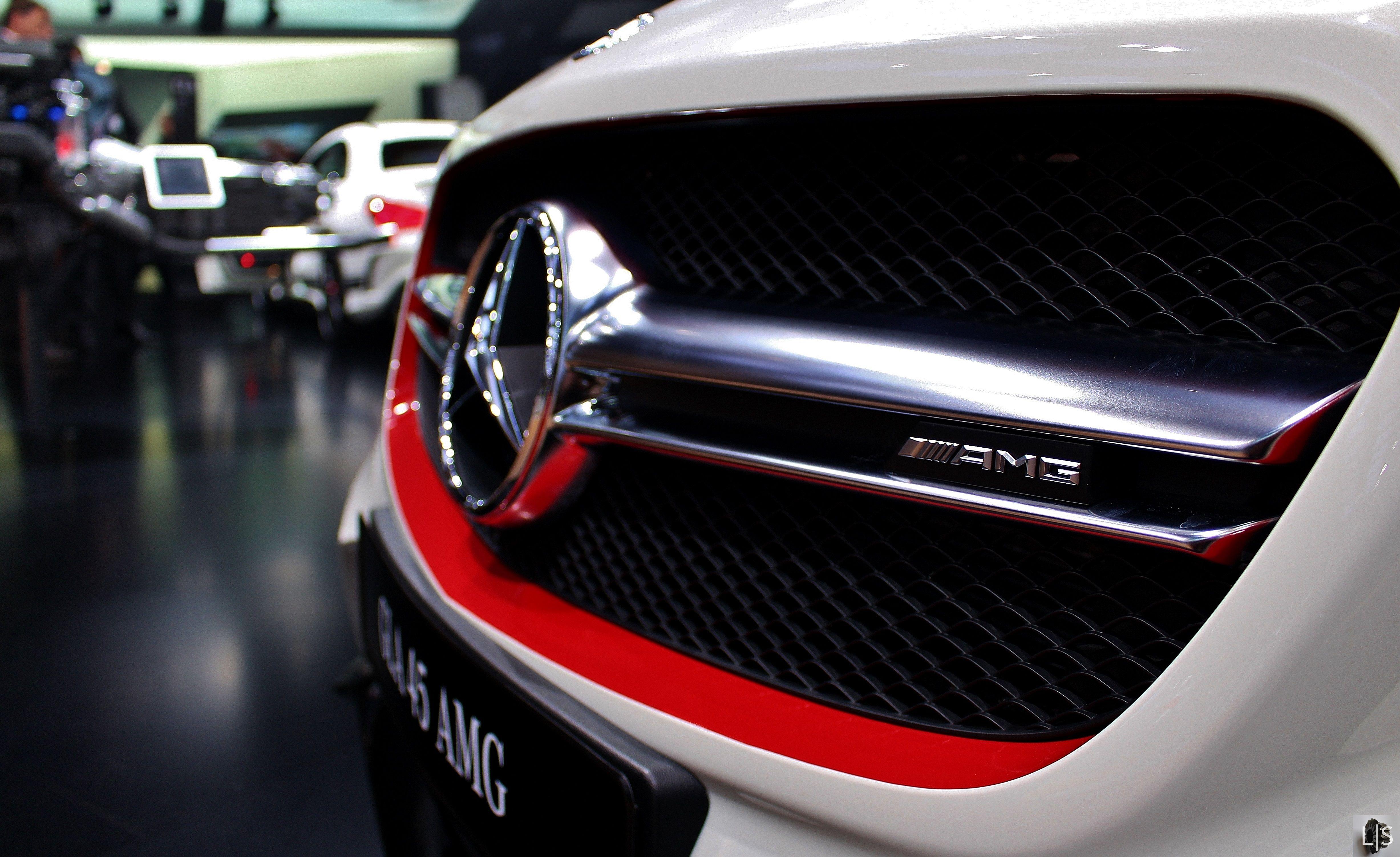 Mercedes AMG 45 Logo - Mercedes GLA45 AMG Logo