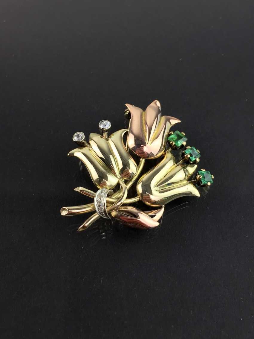 Red White Gold Yellow Flower Logo - Lot 5132 Unusual flower brooch with brilliants and emeralds, Yellow ...