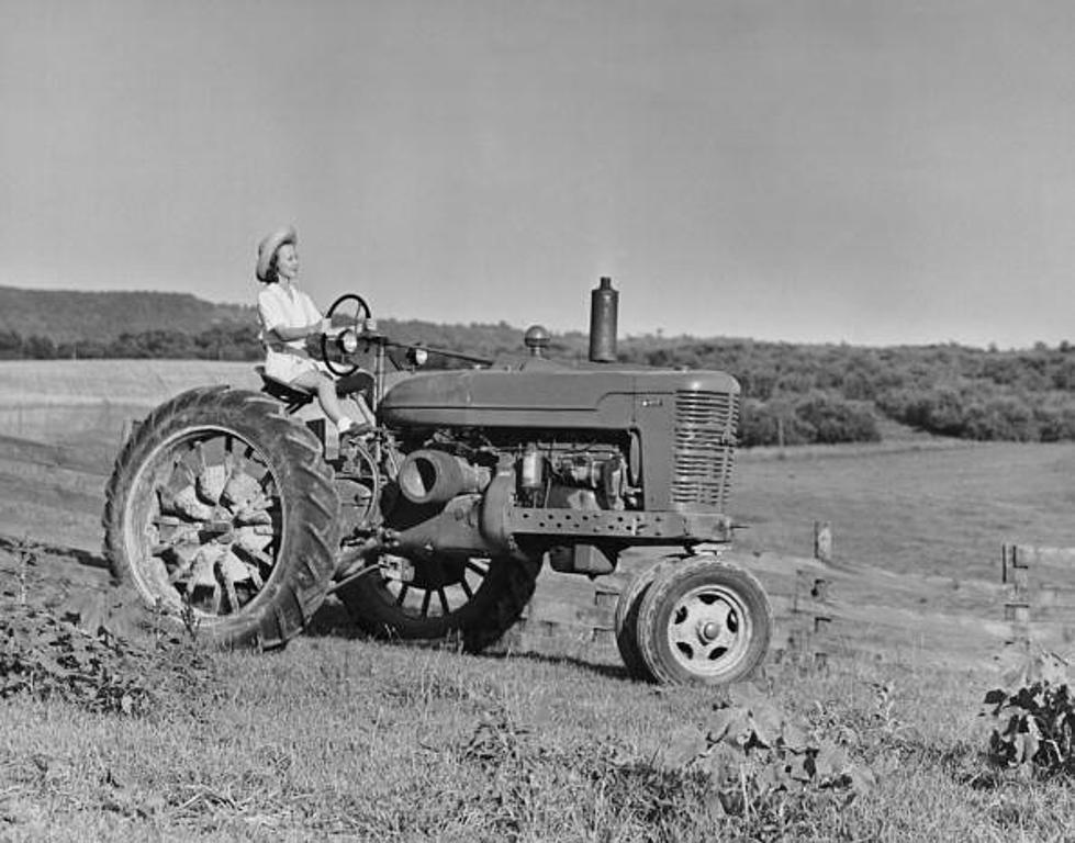 Vintage Farm Equipment Logo - South Dakota Vintage Farm Equipment Headed To Germany