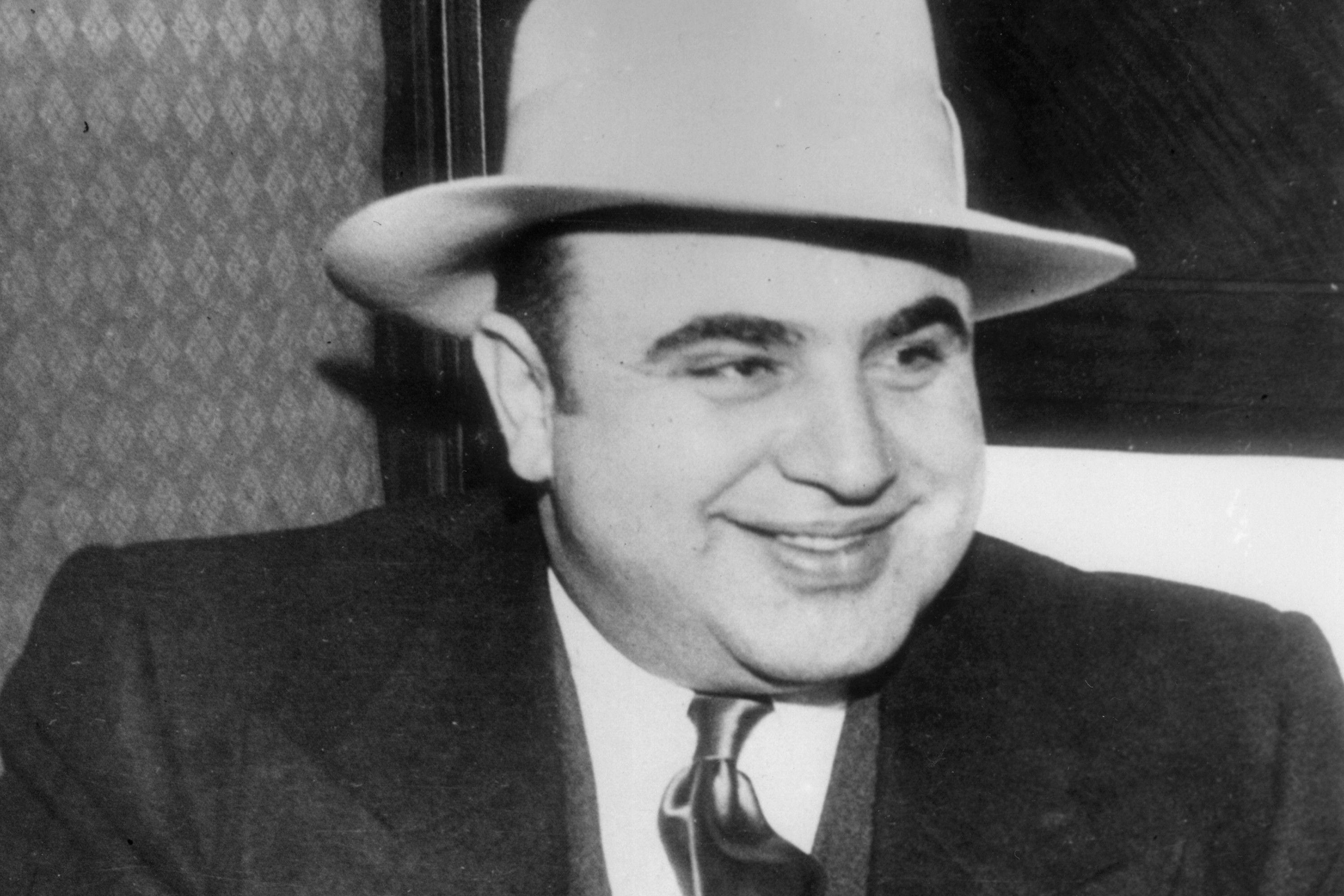 Famous Gangster Logo - Prison letter reveals Al Capone's soft side