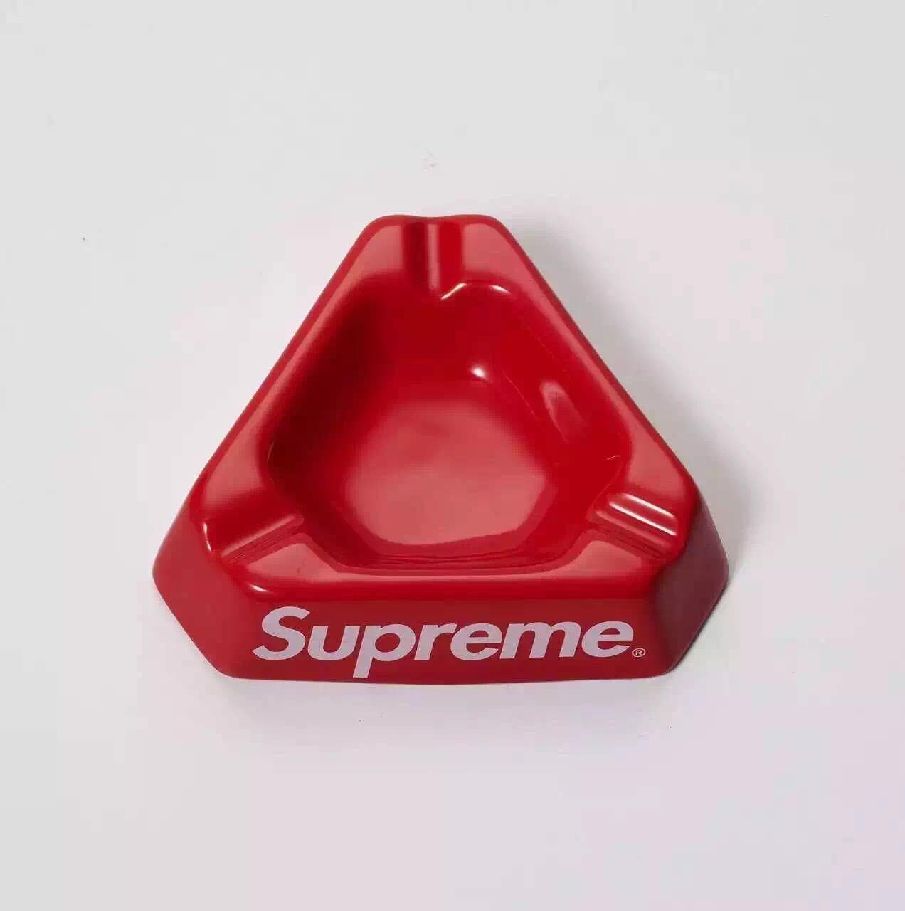 White Triangle in Red Box Logo - USD 15.58 Spot Supreme 15fw Ceramic Ashtray ceramic ashtray BOX