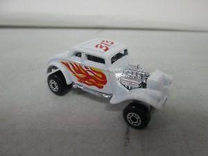 Box with White Flames Red Logo - Matchbox 33 Willys Street Rod White W Red Flames No 69 With Box