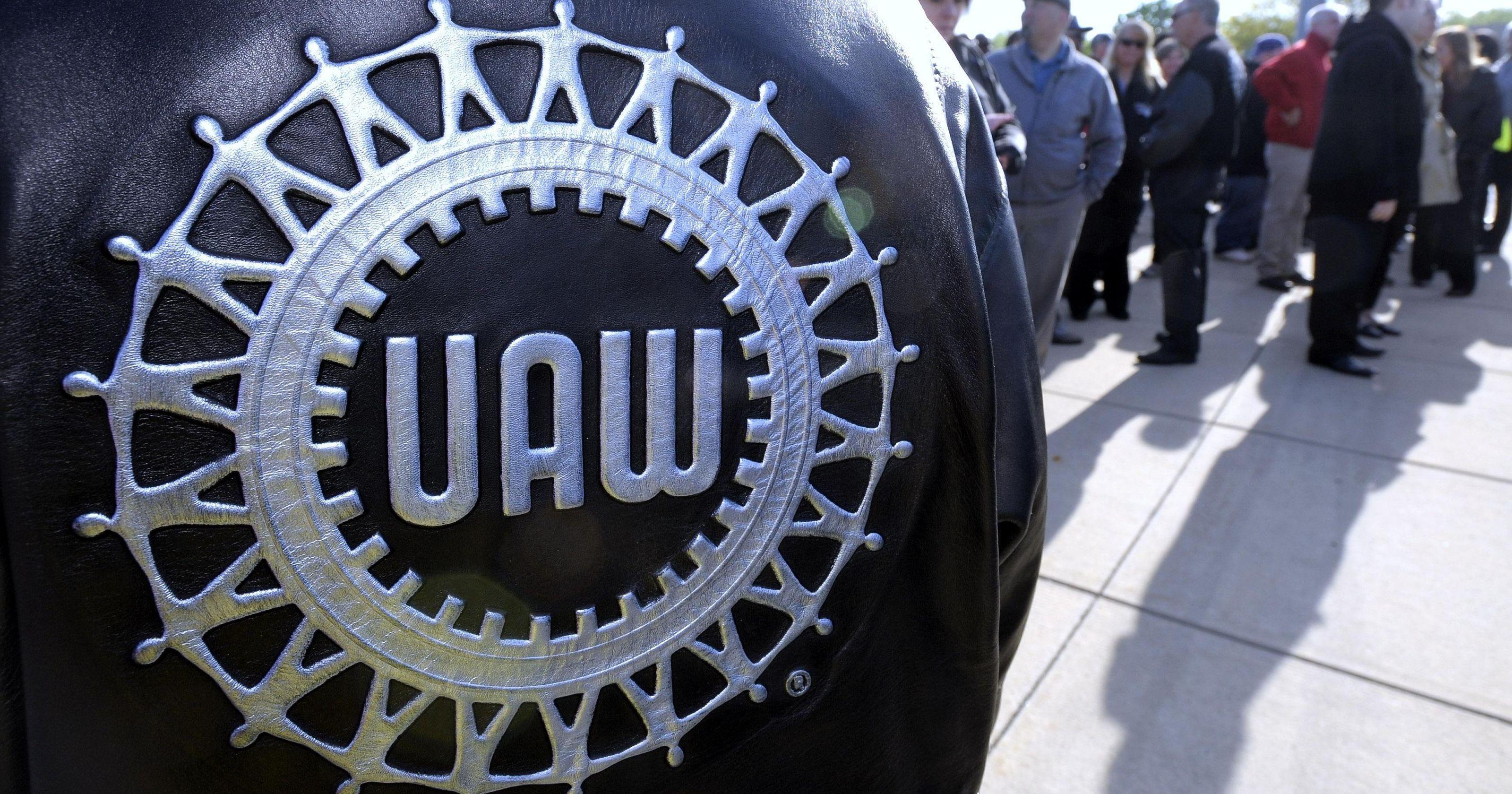 UAW Wheel Logo - Expert: UAW talks could bring end to 2-tier wage system