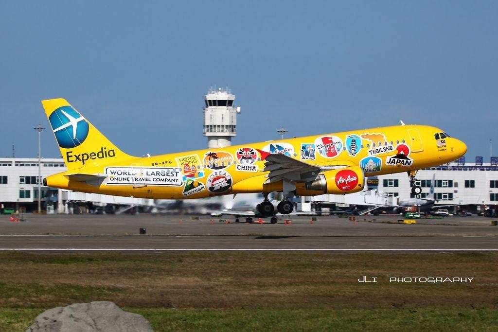 Expedia Plane Logo - MISC | Special Liveries - SkyscraperCity | Airline Special Liveries ...