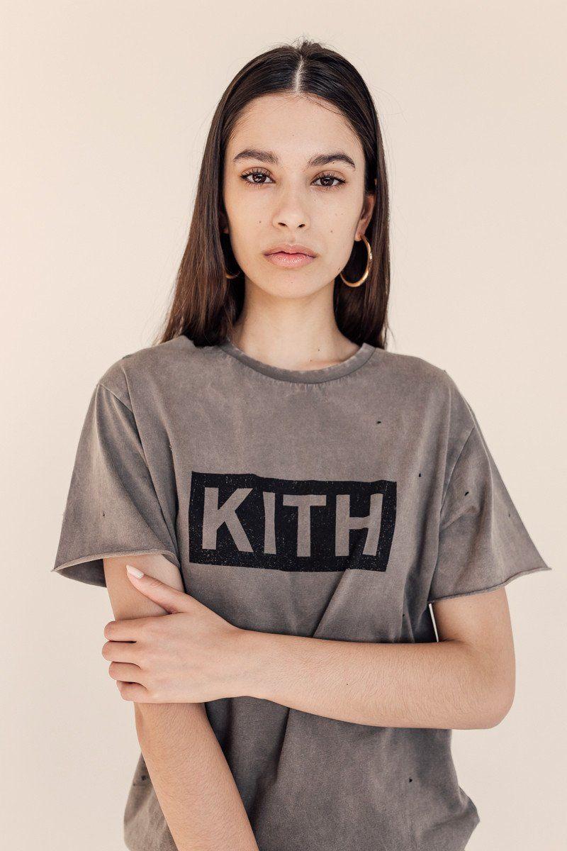 Kith Women's Logo - Kith Women Distressed Logo Tee Program