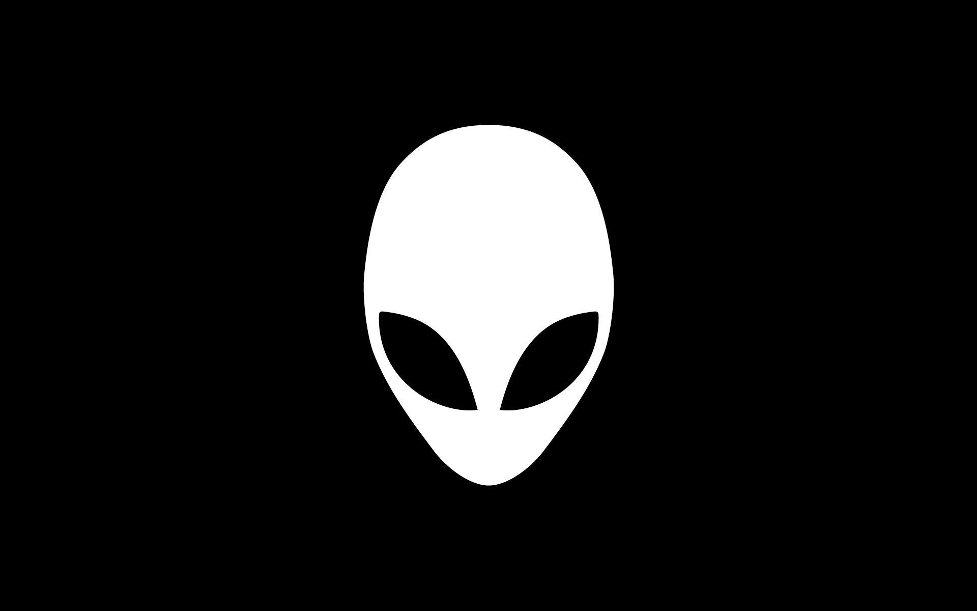 Grey Alien Logo - Alienware Grey Alien On Black Background