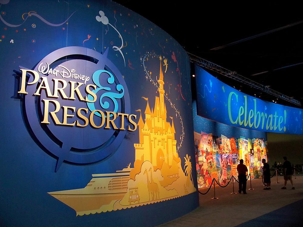 Walt Disney Resorts and Parks Logo - Walt Disney Parks & Resorts P. Parks & Resorts Office