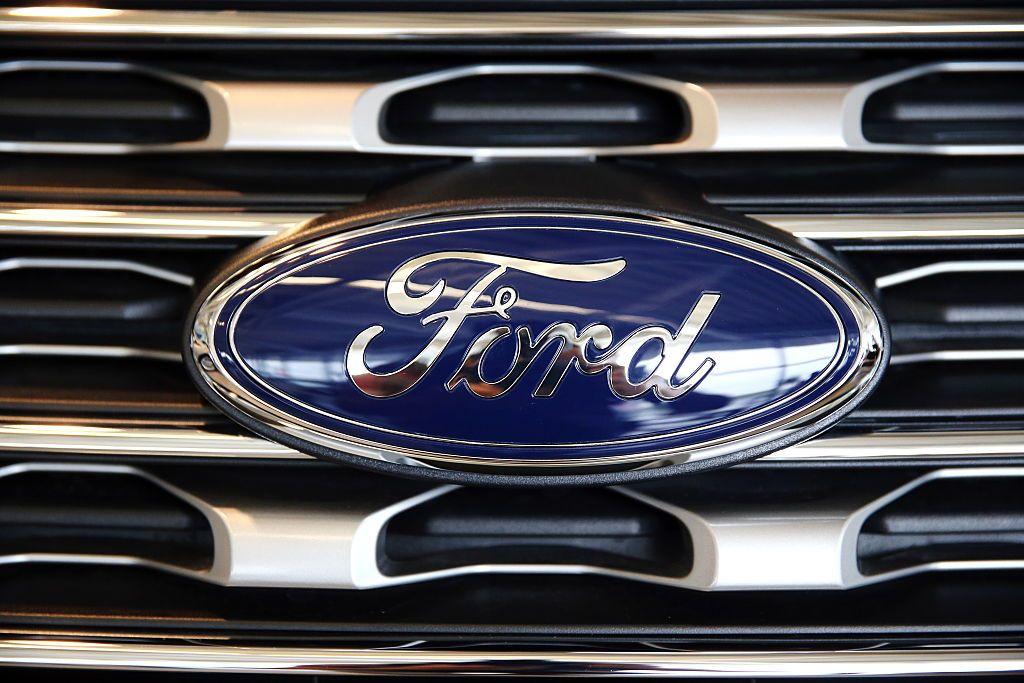 Ford Explorer Logo - Ford Explorers: U.S. Expands Prove Over Exhaust Concerns | Fortune