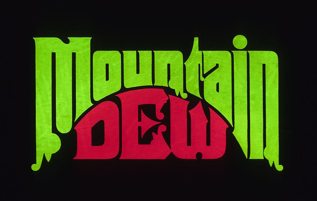 Cool Mountain Dew Logo - Mountain Dew pitched design | A pitched (and presumably reje… | Flickr