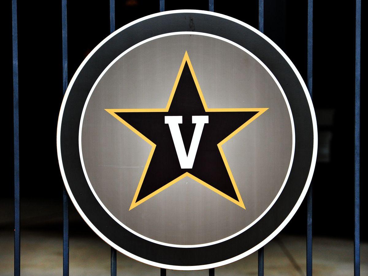 Vanderbilt Logo - 2014-10-09 Vandebrilt logo | USA TODAY Sports