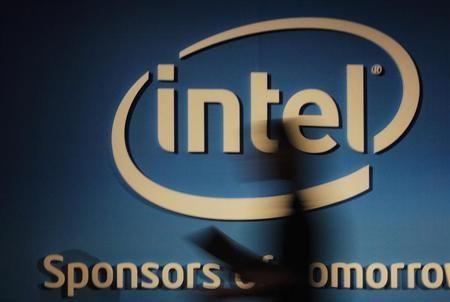 Small Intel Logo - Intel prepares ultra-small chips for Dick Tracy-style gadgets