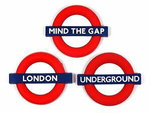 The Underground Logo - Fridge Magnet London Underground Logo Mind The Gap train tube
