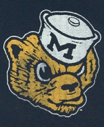 Old M Logo - Love the old school logo | Michigan Wolverines | Go blue, Michigan ...