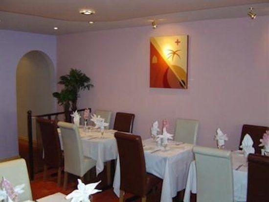 Red Gold Restaurant Logo - Red Chilli Gold, Buckingham Reviews, Phone Number