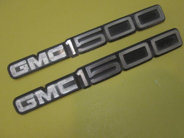 Yellow GMC Logo - 2 GMC Sierra Yukon SL Emblem 00-06 Side Body OEM Badge Sign Symbol ...