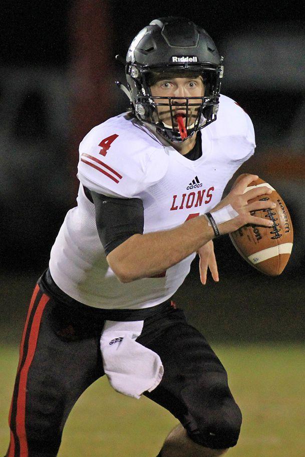 EMCC Lions Football Logo - Former EMCC Standout Roberts Will Be Walk On At MSU