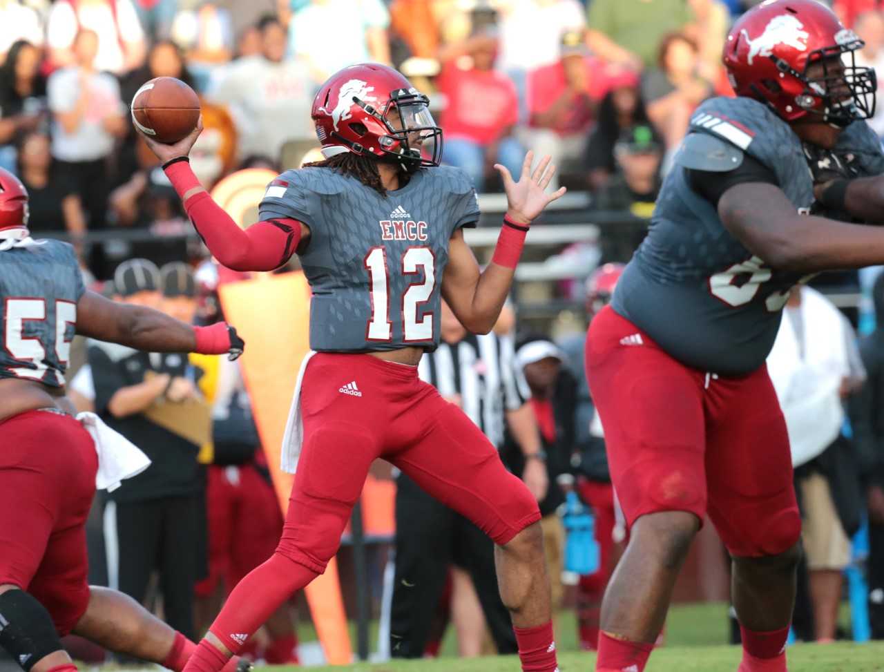 EMCC Lions Football Logo - EMCC's Vijay Miller tabbed MACJC Offensive Player of the Week