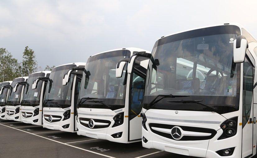 Daimler Bus Logo - Daimler Adds More Power To Its Longest Bus In India - NDTV CarAndBike