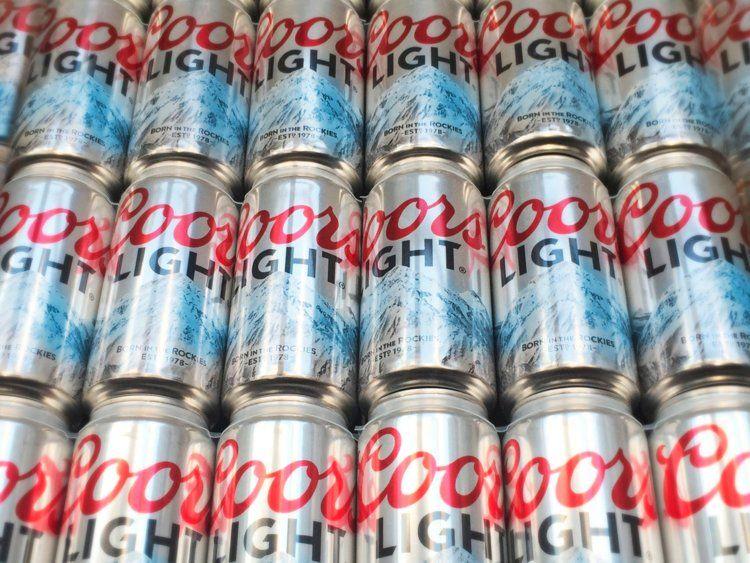 Blue Mountains Coors Light Logo - Coors sued for brewing outside Rockies - Business Insider
