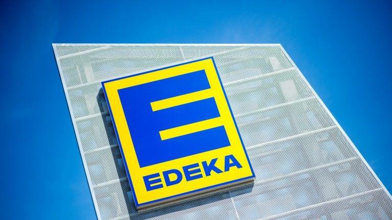 Edeka Logo - Fleischberge im Müll – Aufregung im Netz um Foto von Edeka-Tonne ...