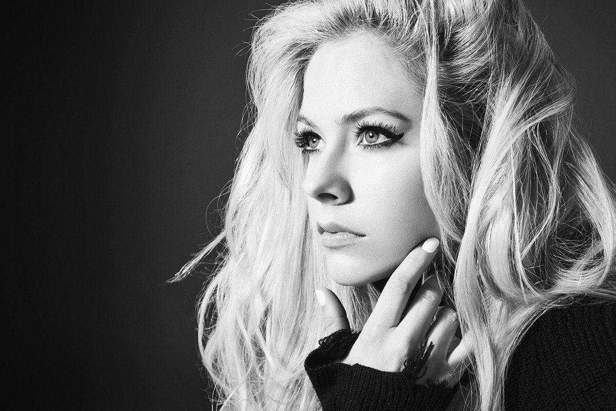 Avril Lavigne Black and White Logo - Avril Lavigne on Twitter: 