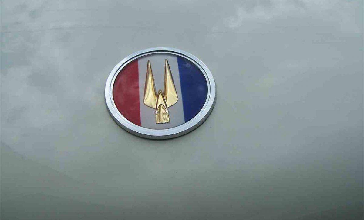 Studebaker Car Logo - Studebaker Car Insurance Rates (31 Models) | Learn About Prices ...
