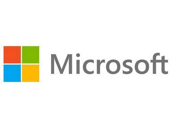 Small Microsoft Logo - Official Facebook app arrives on Windows 10