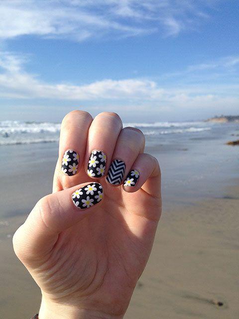 Jamberry Black and White Logo - Two Favorite Jamberry Nail Wrap Styles - Simply Daisy with Black ...