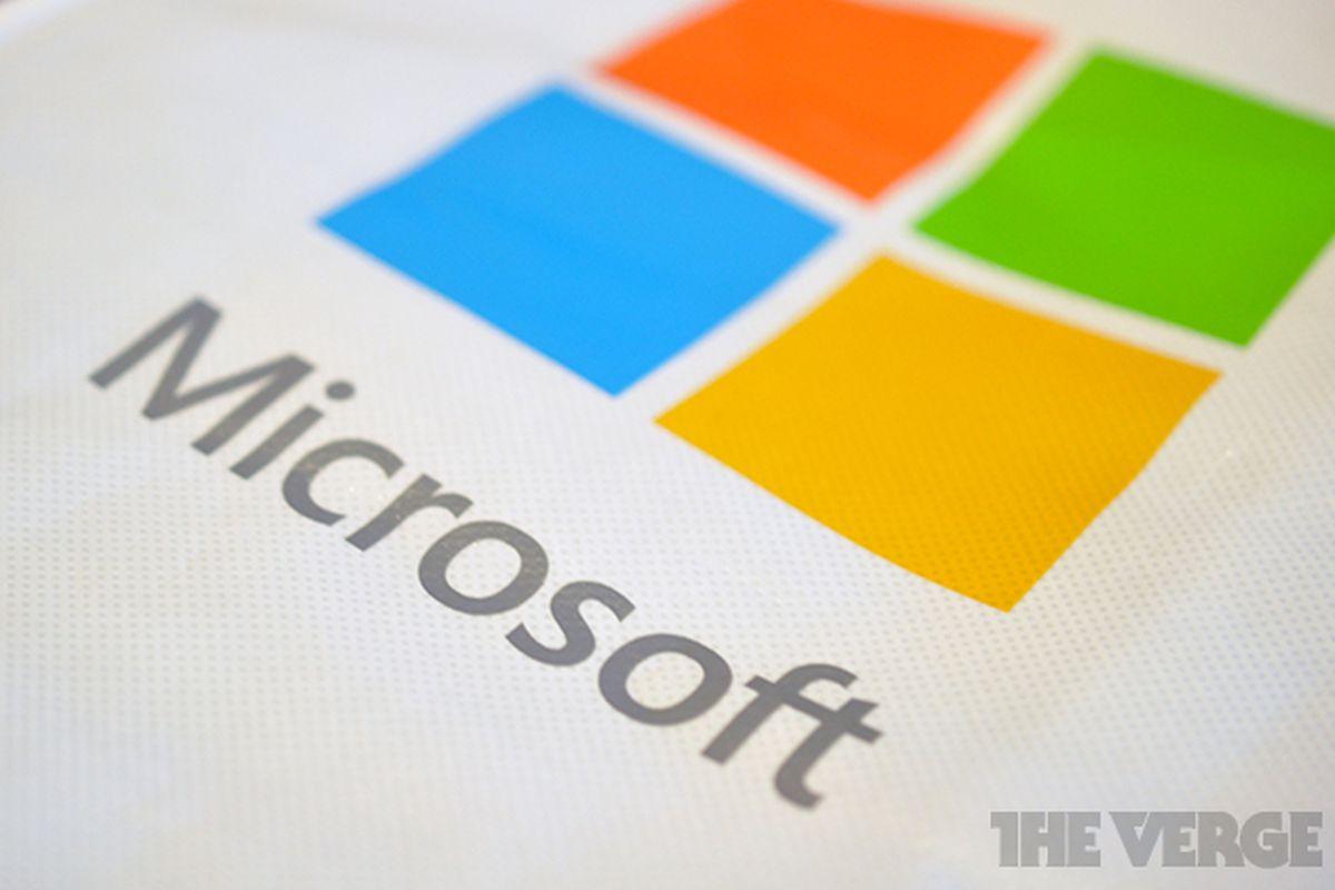 Small Microsoft Logo - Microsoft says it was also attacked by hackers, small number of PCs ...