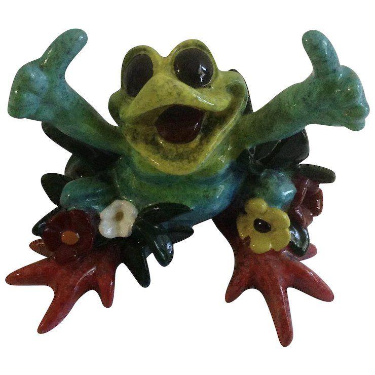 Hippie Frog Logo - Kitty's Critters Collectible My Paradise Hippie Frog with Thumbs Up